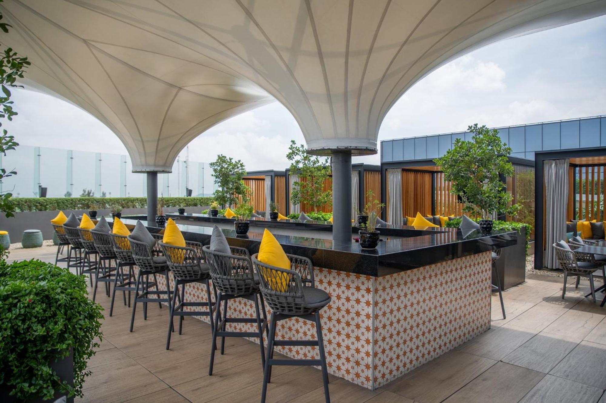 Fiesta Americana Viaducto Aeropuerto เม็กซิโกซิตี้ ภายนอก รูปภาพ The Bar